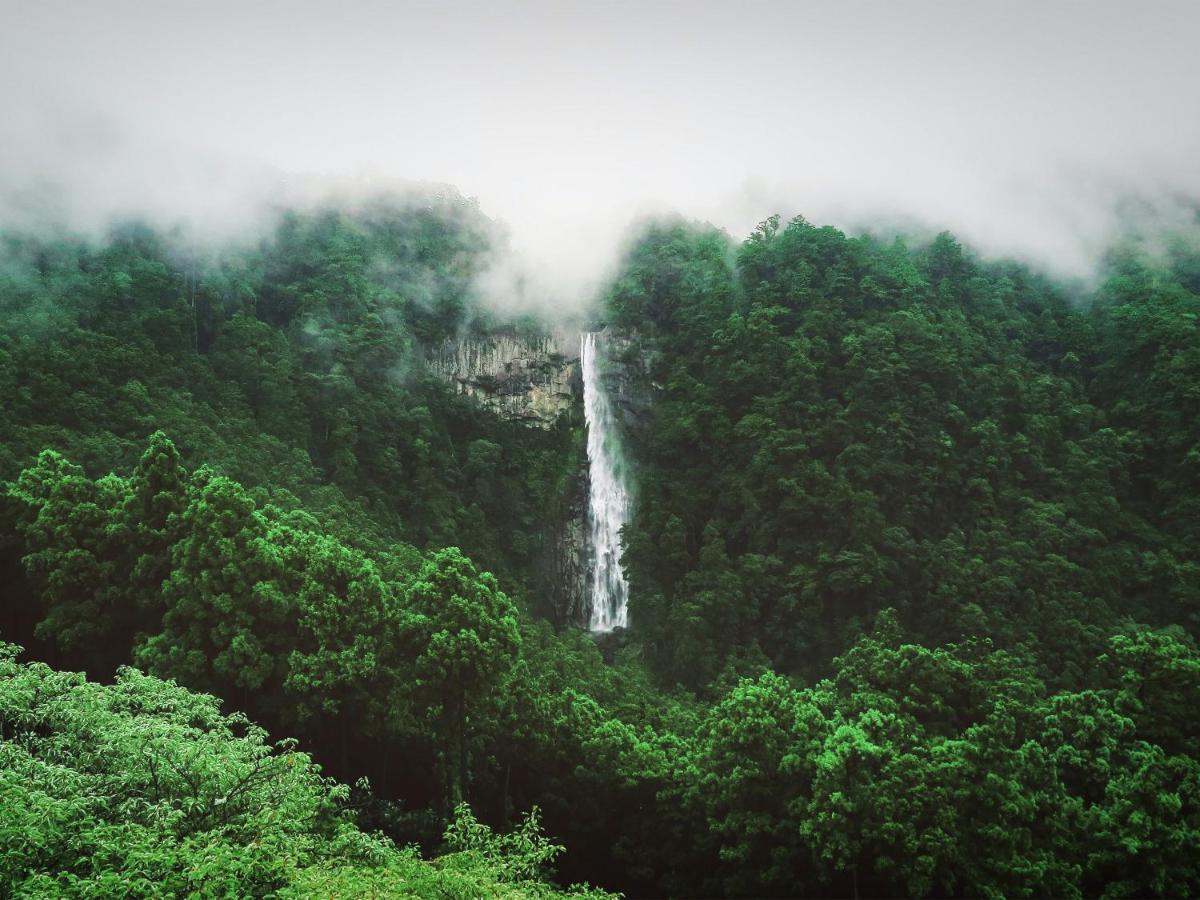Хостел Whykumano Натикацуура Экстерьер фото